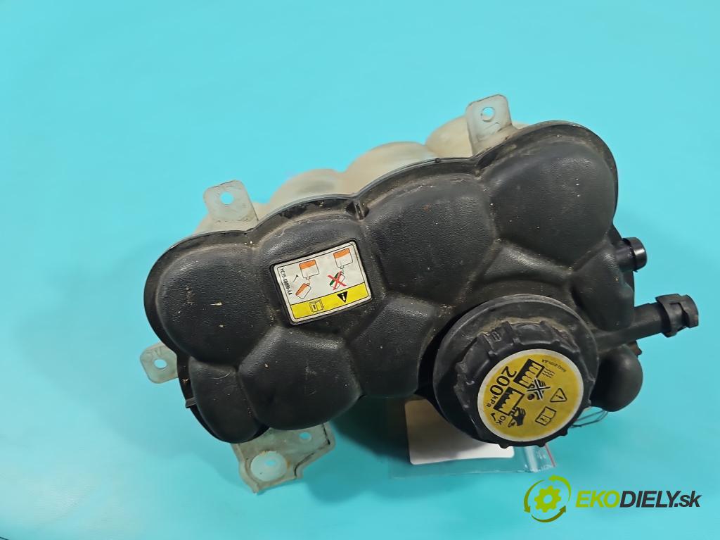 Jaguar XF II X260 2015- 3.0 V6 340KM: automatic 250 kW 2995 cm3 4- Nádrž: kompenzačné: GX73-8A080-AC