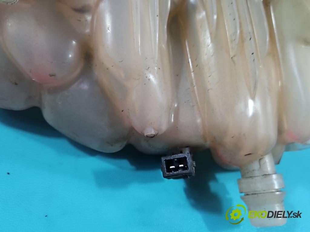 Jaguar XF II X260 2015- 3.0 V6 340KM: automatic 250 kW 2995 cm3 4- Nádrž: kompenzačné: GX73-8A080-AC