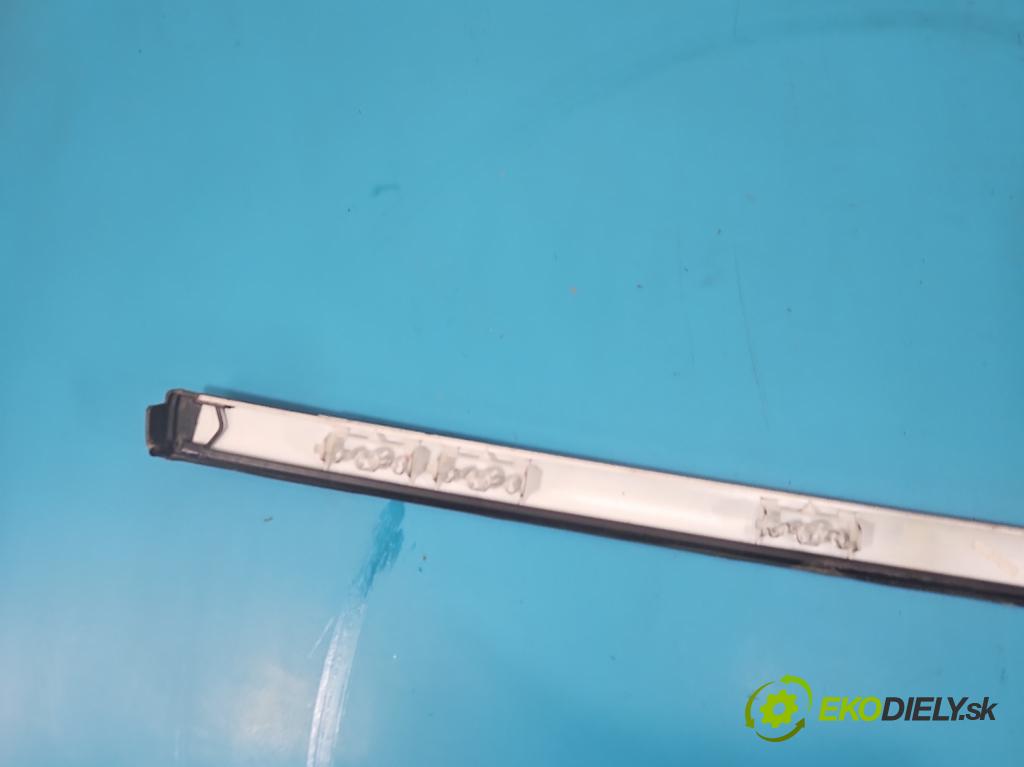 Land rover Range Rover Evoque I 2011-2018 2.0 td 150 hp automatic 110 kW 1999 cm3 5- lišta střecha: levé