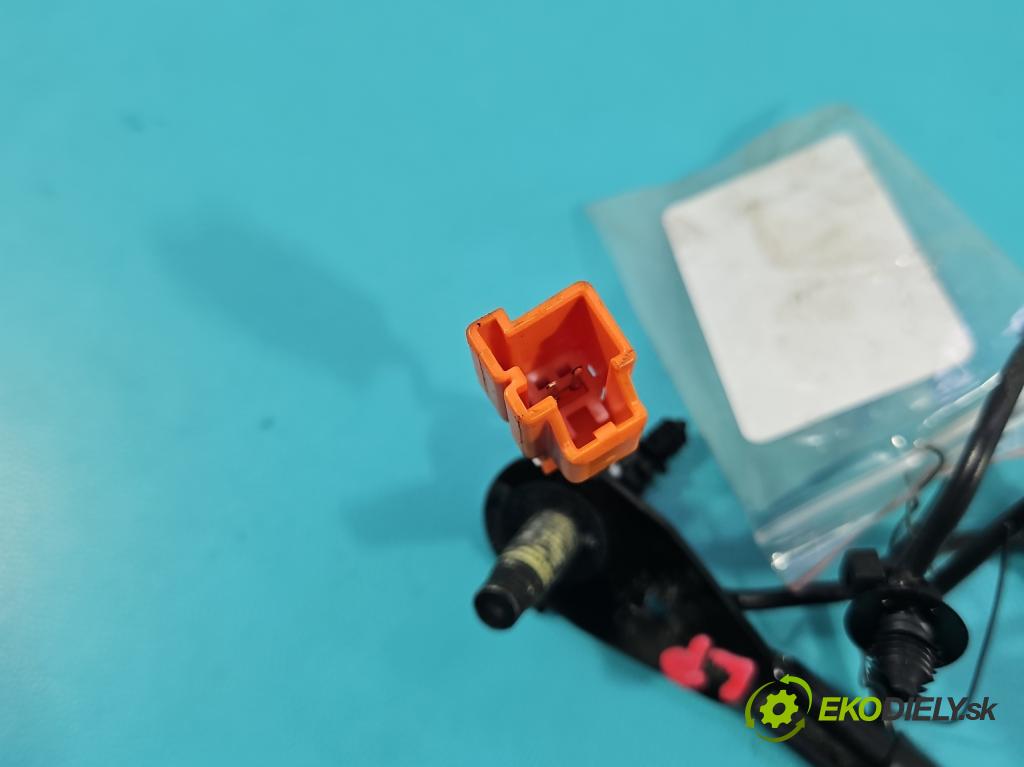 Jaguar XF II X260 2015- 3.0 V6 340KM: automatic 250 kW 2995 cm3 4- pas bezpečnosť: predné ľavý FK7261208AD