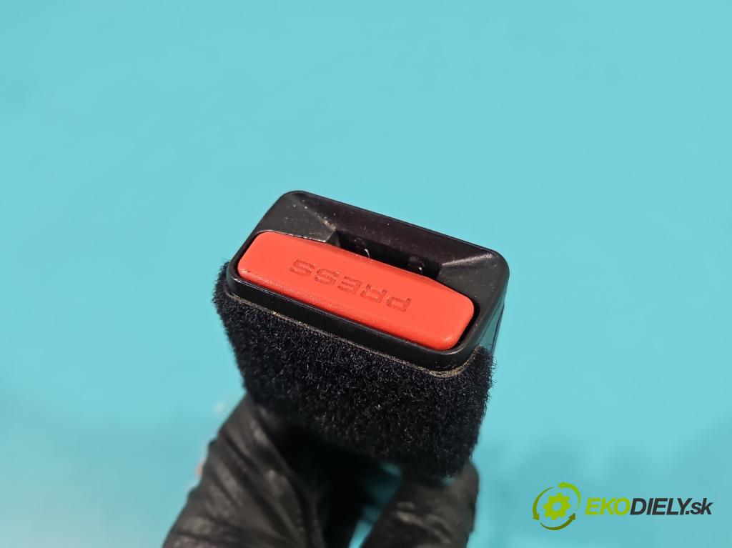 Jaguar XF II X260 2015- 3.0 V6 340KM: automatic 250 kW 2995 cm3 4- pas bezpečnosť: predné pravý GX63-61208-AA