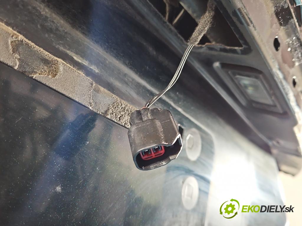 Jaguar XF II X260 2015- 3.0 V6 340KM: automatic 250 kW 2995 cm3 4- zadna kufor  (Kapota zadná (kufor))