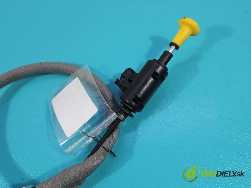 Jaguar XF II X260 2015- 3.0 V6 340KM: automatic 250 kW 2995 cm3 4- zámok zadné ľavý