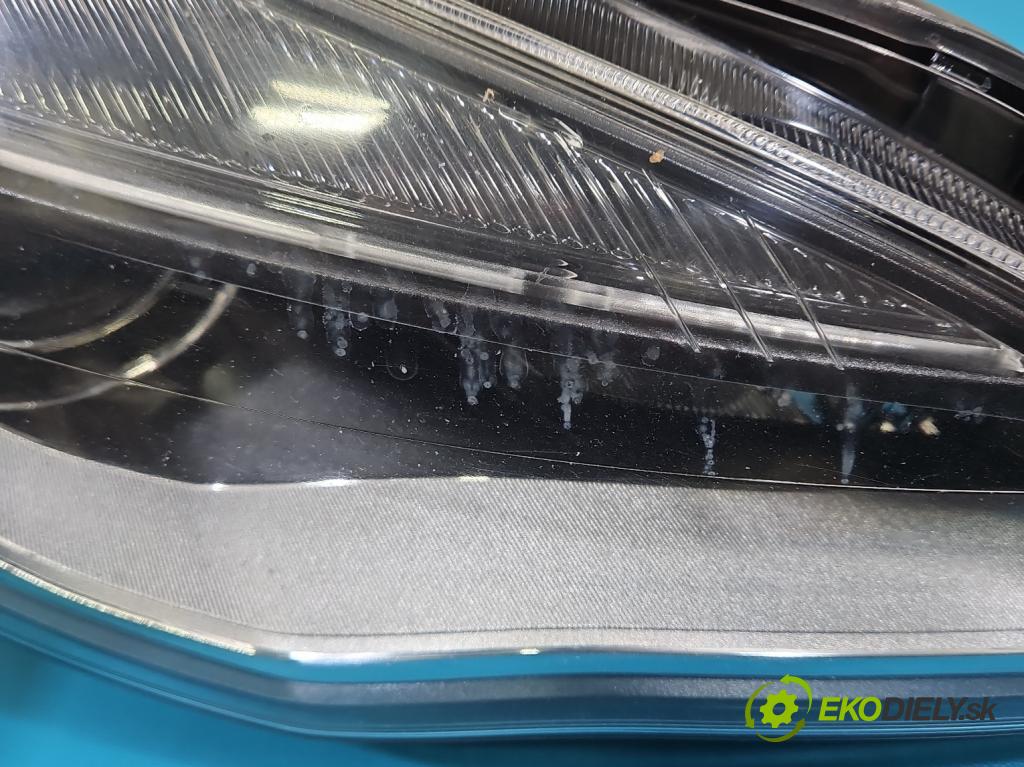 Opel Astra IV 2009-2015 1.7 cdti 125 hp manual 92 kW 1686 cm3 5- světlo pravý 13253651 (Pravé přední světlo)