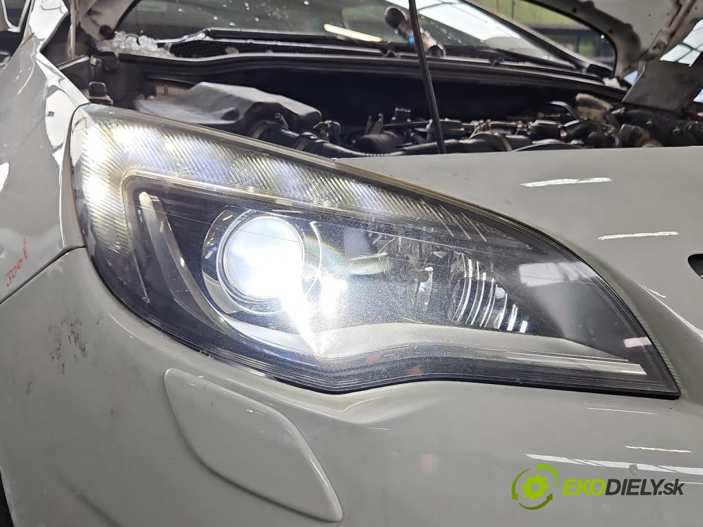 Opel Astra IV 2009-2015 1.7 cdti 125 hp manual 92 kW 1686 cm3 5- světlo pravý 13253651 (Pravé přední světlo)