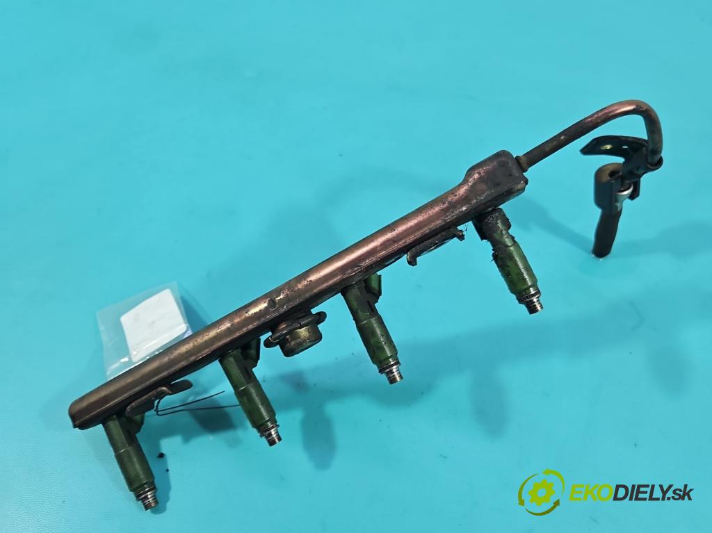 Toyota Avensis II T25 2003-2008 1.8 vvti 129 HP manual 95 kW 1794 cm3 4- vstrek 23250-22040 (Vstrekovač paliva)