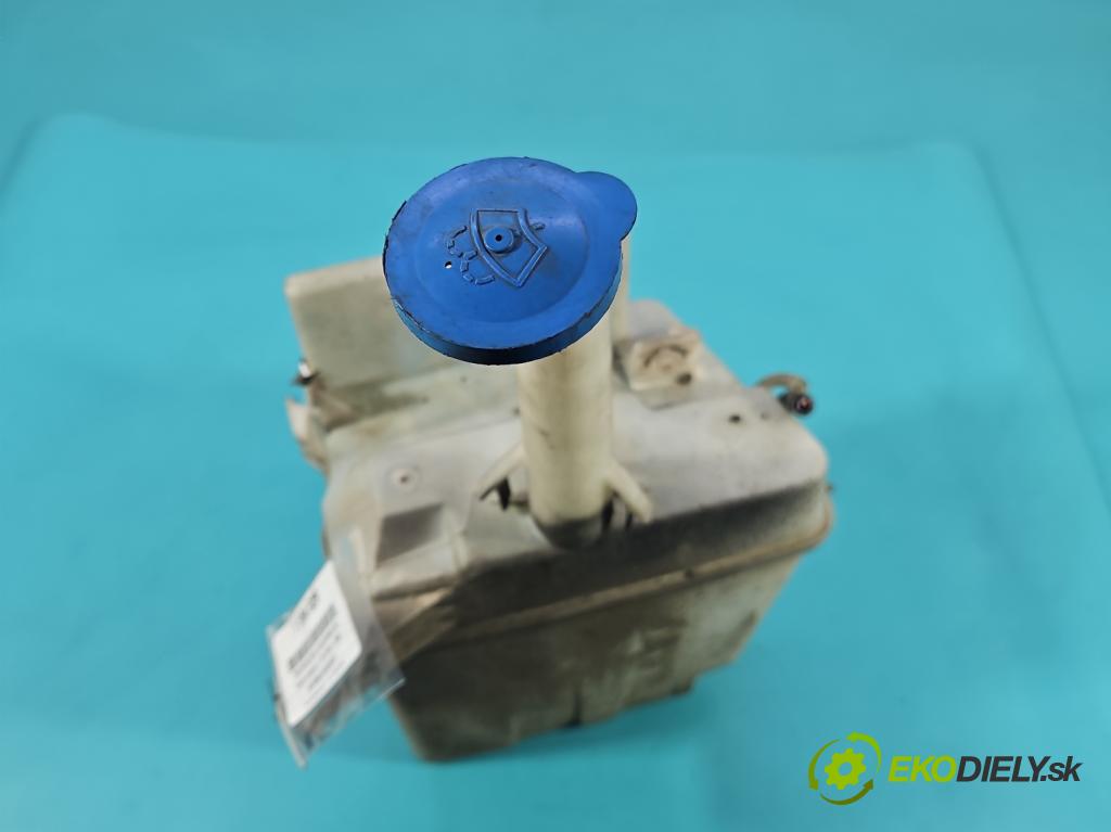 Toyota Avensis II T25 2003-2008 1.8 vvti 129 HP manual 95 kW 1794 cm3 4- nádržka tekutina: ostrekovačov