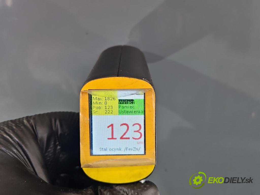 Renault Express 1.5 dci 95 HP manual 70 kW 1461 cm3 5- dvere zadné ľavé  (Kľučka dverí ostatné)