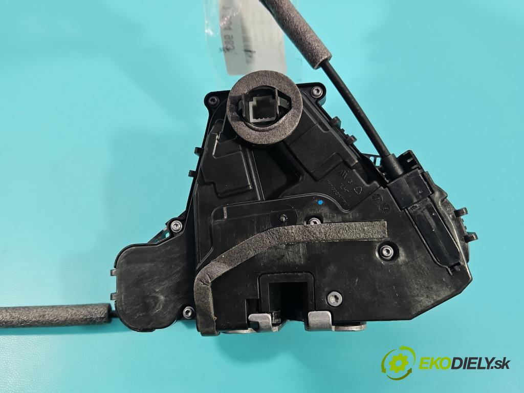 Renault Express 1.5 dci 95 HP manual 70 kW 1461 cm3 5- zámok predné ľavý 805033719R