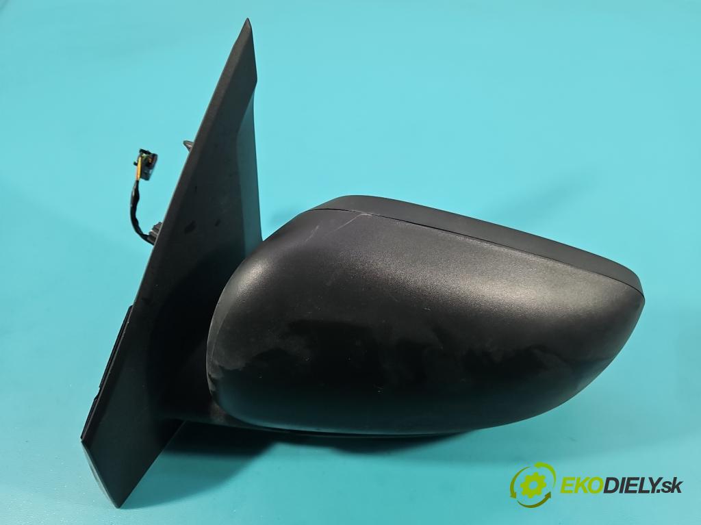 Renault Express 1.5 dci 95 HP manual 70 kW 1461 cm3 5- zrkadlo ľavé  (Kľučka dverí ostatné)