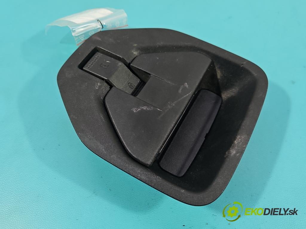 Renault Express 1.5 dci 95 hp manual 70 kW 1461 cm3 5- klika uvnitř: zadní pravé 826729936R (Klika dveří ostatní)