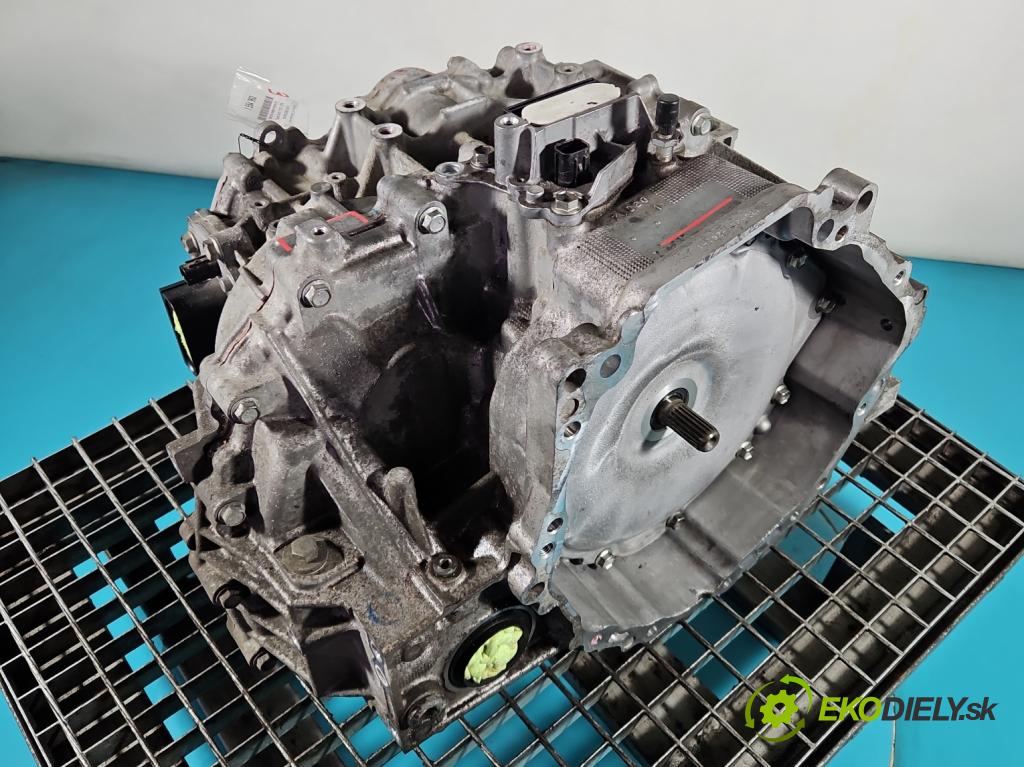 Toyota Auris II 2012-2018 1.8 hybrid 99 hp automatic 73 kW 1798 cm3 5- převodovka stupňová automat P8571114