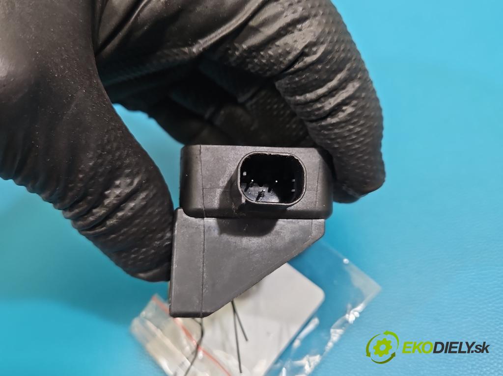 Vw Golf IV 1997-2003 1.9 sdi 68 HP manual 50 kW 1896 cm3 5- snímač ESP 1J0907657B