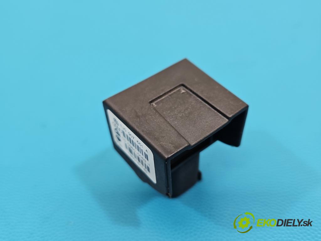 Vw Golf IV 1997-2003 1.9 sdi 68 HP manual 50 kW 1896 cm3 5- snímač ESP 1J0907651A