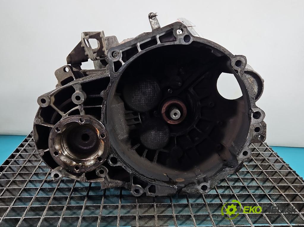 Audi A3 8P 2003-2012 2.0 tdi 140 HP manual 103 kW 1968 cm3 5- prevodovka stupeň,rýchlosť manual HDV