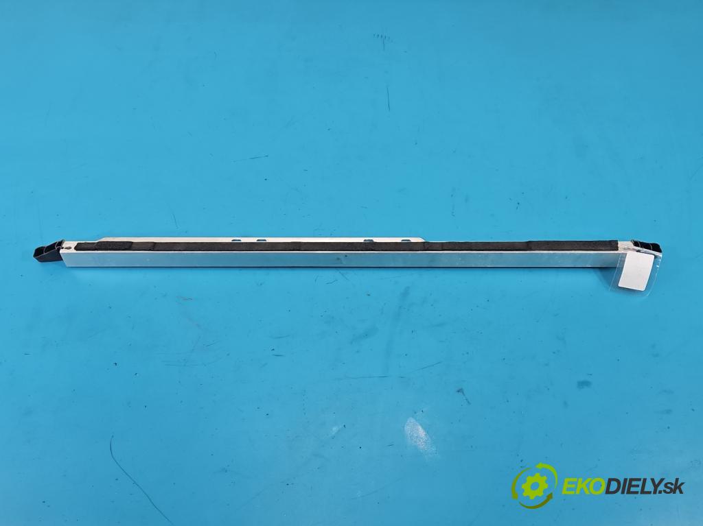 Volvo S90 II 2016- 2.0 T 320KM automatic 235 kW 1969 cm3 4- Vzpěra: P31420046