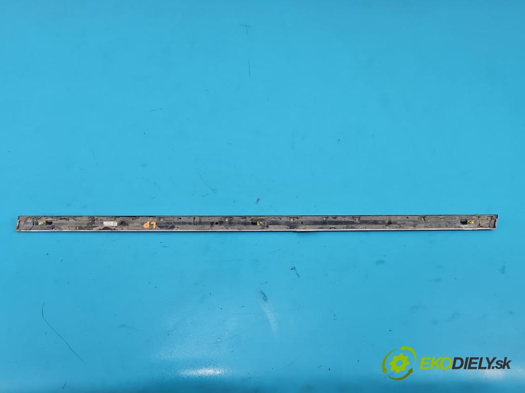 Volvo S90 II 2016- 2.0 T 320KM automatic 235 kW 1969 cm3 4- lišta dveře přední levé P31672262