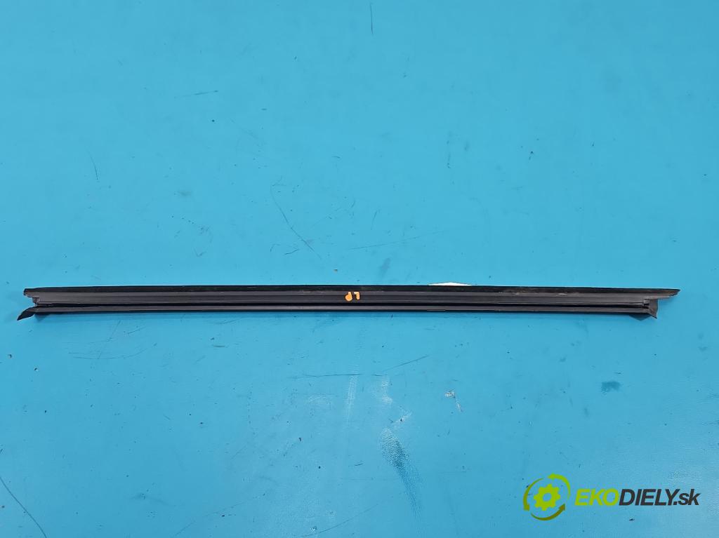 Volvo S90 II 2016- 2.0 T 320KM automatic 235 kW 1969 cm3 4- lišta dveře přední levé 31848303