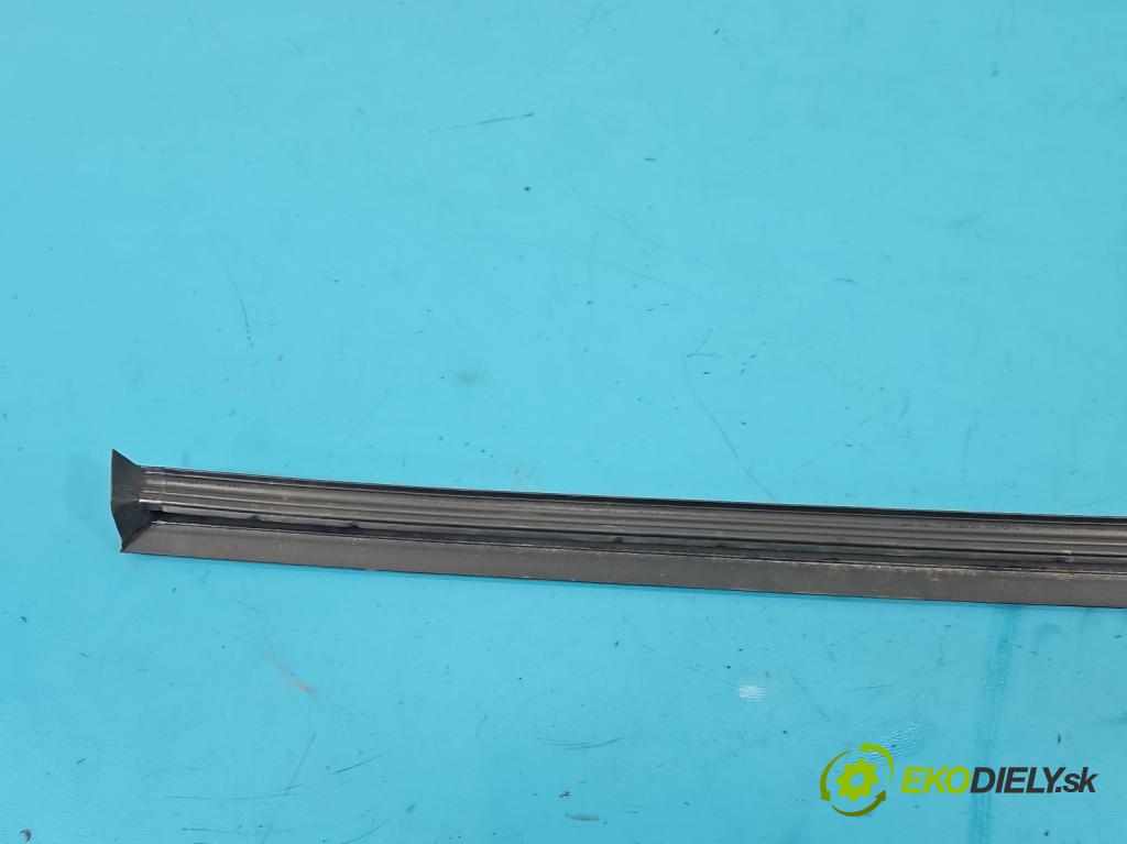 Volvo S90 II 2016- 2.0 T 320KM automatic 235 kW 1969 cm3 4- lišta dveře přední levé 31848303