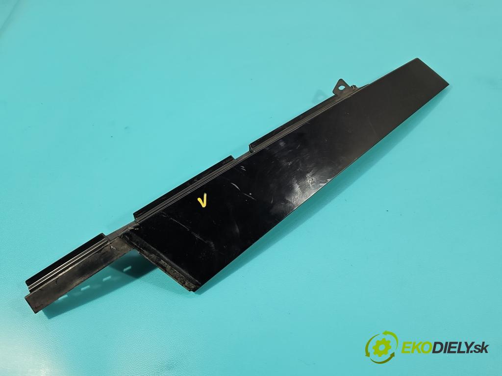 Volvo S90 II 2016- 2.0 T 320KM automatic 235 kW 1969 cm3 4- lišta dveře přední levé 31378623