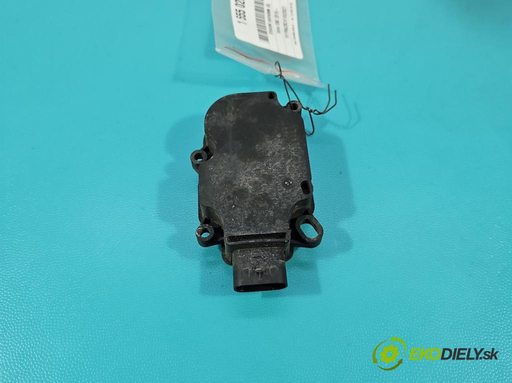 Volvo S90 II 2016- 2.0 T 320KM automatic 235 kW 1969 cm3 4- motor: ostatné A24051103312