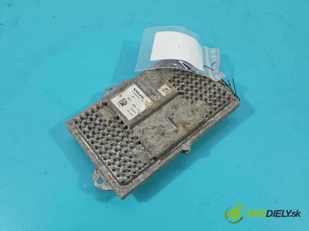 Volvo S90 II 2016- 2.0 T 320KM automatic 235 kW 1969 cm3 4- modul lampy: 31446805