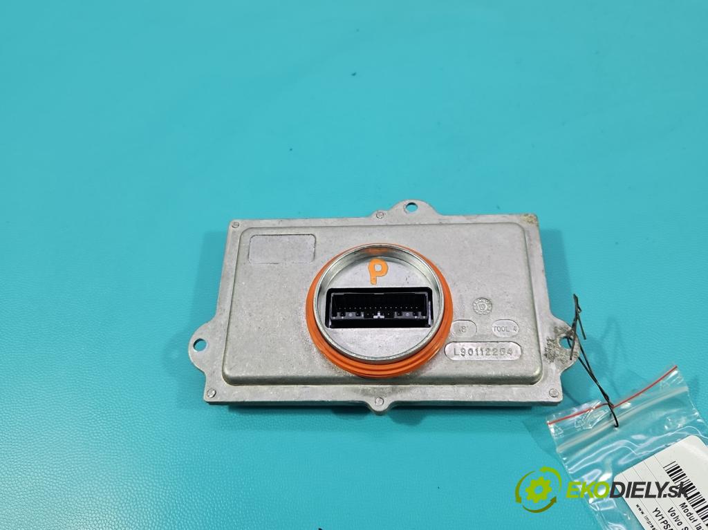 Volvo S90 II 2016- 2.0 T 320KM automatic 235 kW 1969 cm3 4- modul lampy: 31468411