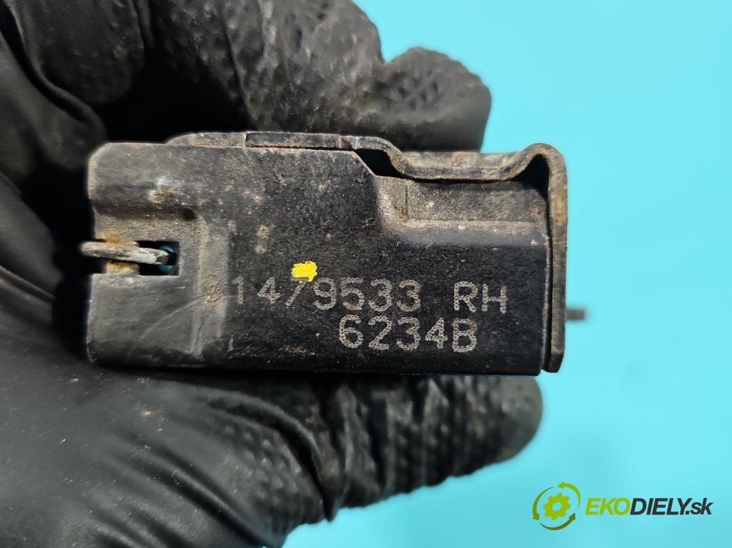 Volvo S90 II 2016- 2.0 T 320KM automatic 235 kW 1969 cm3 4- zámok kapoty 31479533