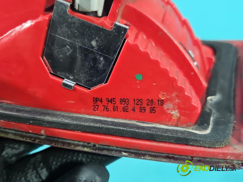 Audi A3 8P 2003-2012 2.0 tdi 140 HP manual 103 kW 1968 cm3 5- svetlo / reflektor zadné ľavé 8P4945093 (Kľučka dverí ostatné)