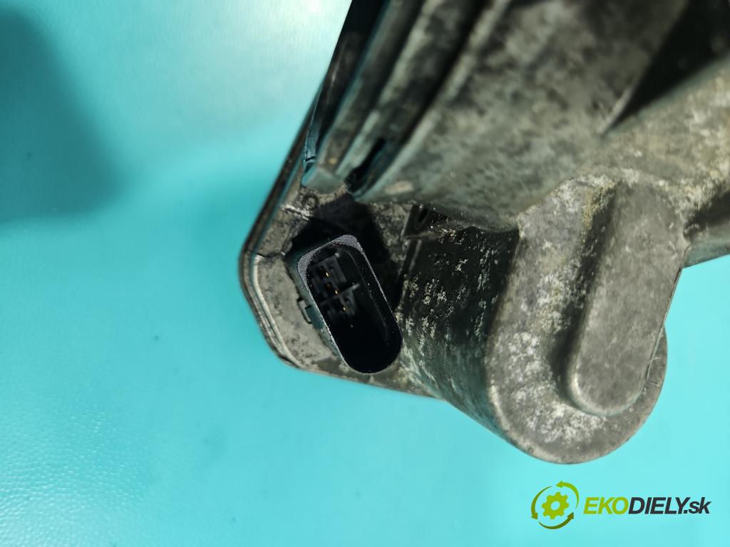 Audi A3 8P 2003-2012 2.0 tdi 140 HP manual 103 kW 1968 cm3 5- klapka 038128063M (Škrtiaca klapka)