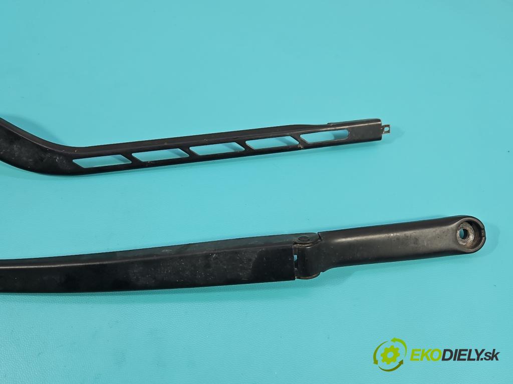 Audi A3 8P 2003-2012 2.0 tdi 140 HP manual 103 kW 1968 cm3 5- rameno stieračov predné komplet 8P1955407