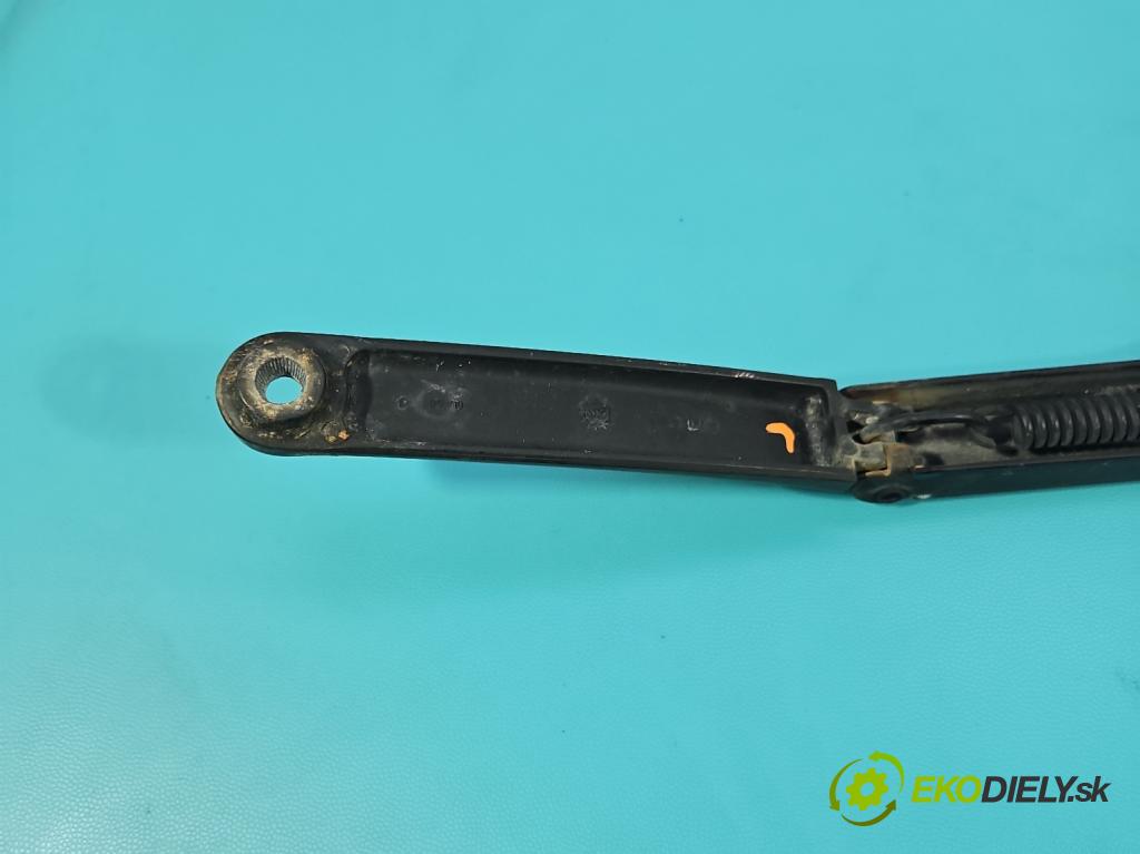 Audi A3 8P 2003-2012 2.0 tdi 140 HP manual 103 kW 1968 cm3 5- rameno stieračov predné komplet 8P1955407