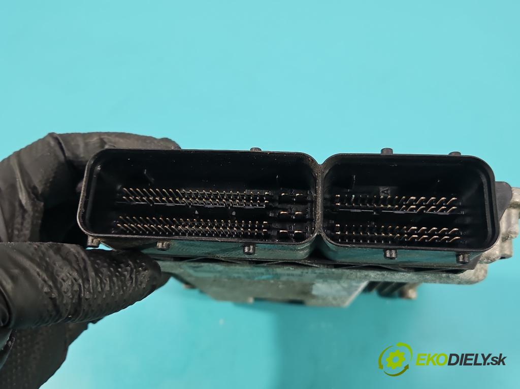 Audi A3 8P 2003-2012 2.0 tdi 140 HP manual 103 kW 1968 cm3 5- riadiaca jednotka motora 03G906016FF