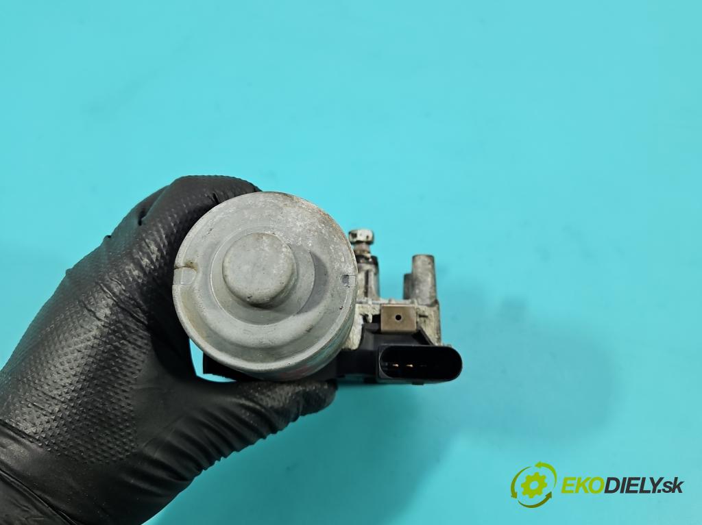 Skoda Octavia II 2004-2013 1.9 tdi 105 HP manual 77 kW 1896 cm3 5- motor stieračov predné 0390241754