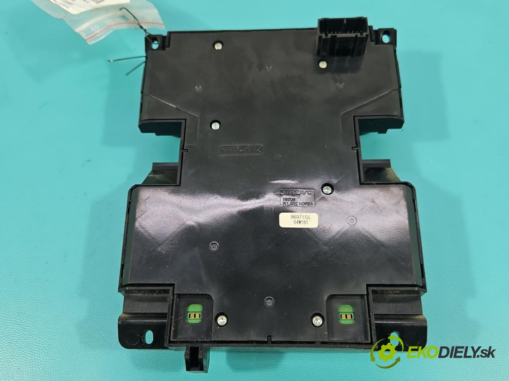Volvo V50 2.0d 136 HP manual 100 kW 1997 cm3 5- panel kúrenia 8697155