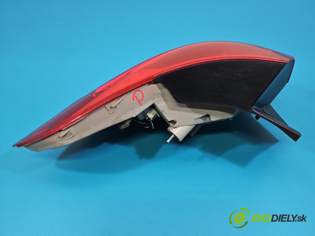 Opel Astra IV 2009-2015 1.7 cdti 125 hp manual 92 kW 1686 cm3 5- světlo zadní pravé 13282243 (Klika dveří ostatní)