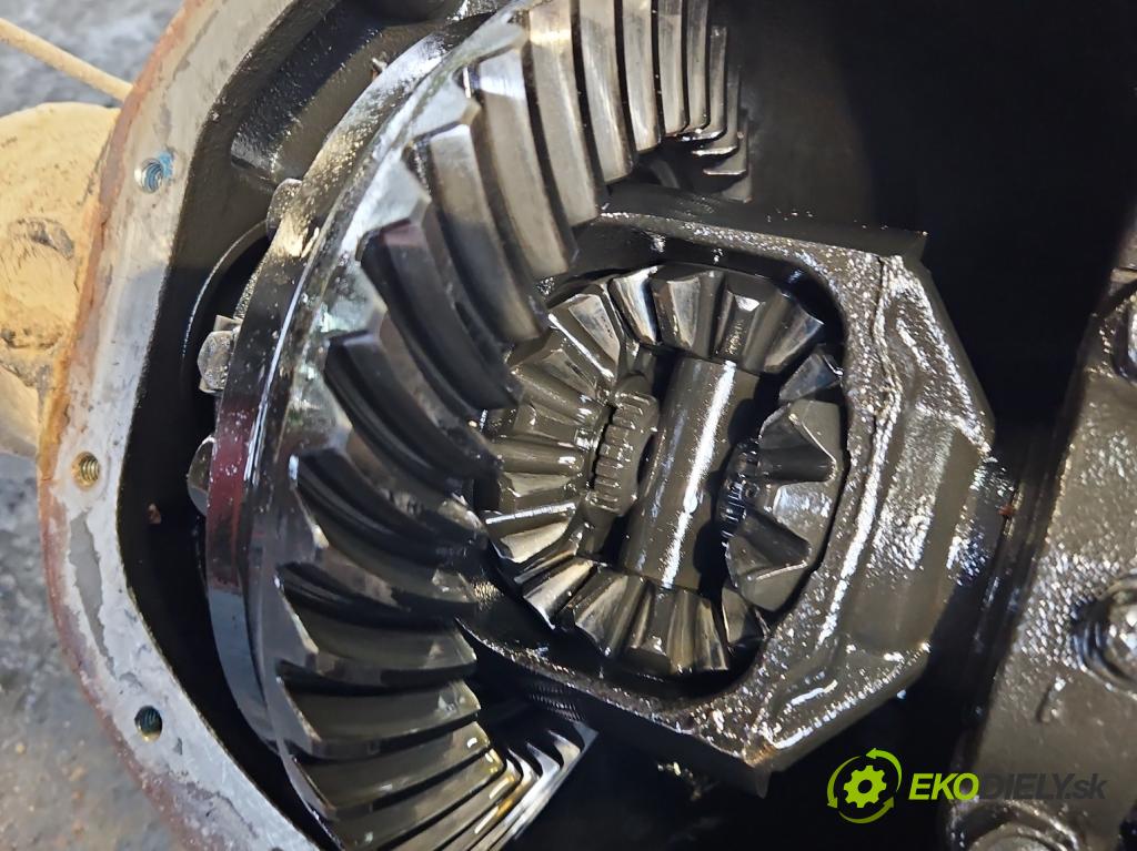 Ford Transit Mk6 2000-2006 2.4 tddi 120 hp manual 88 kW 2402 cm3 5- diferenciál zadní