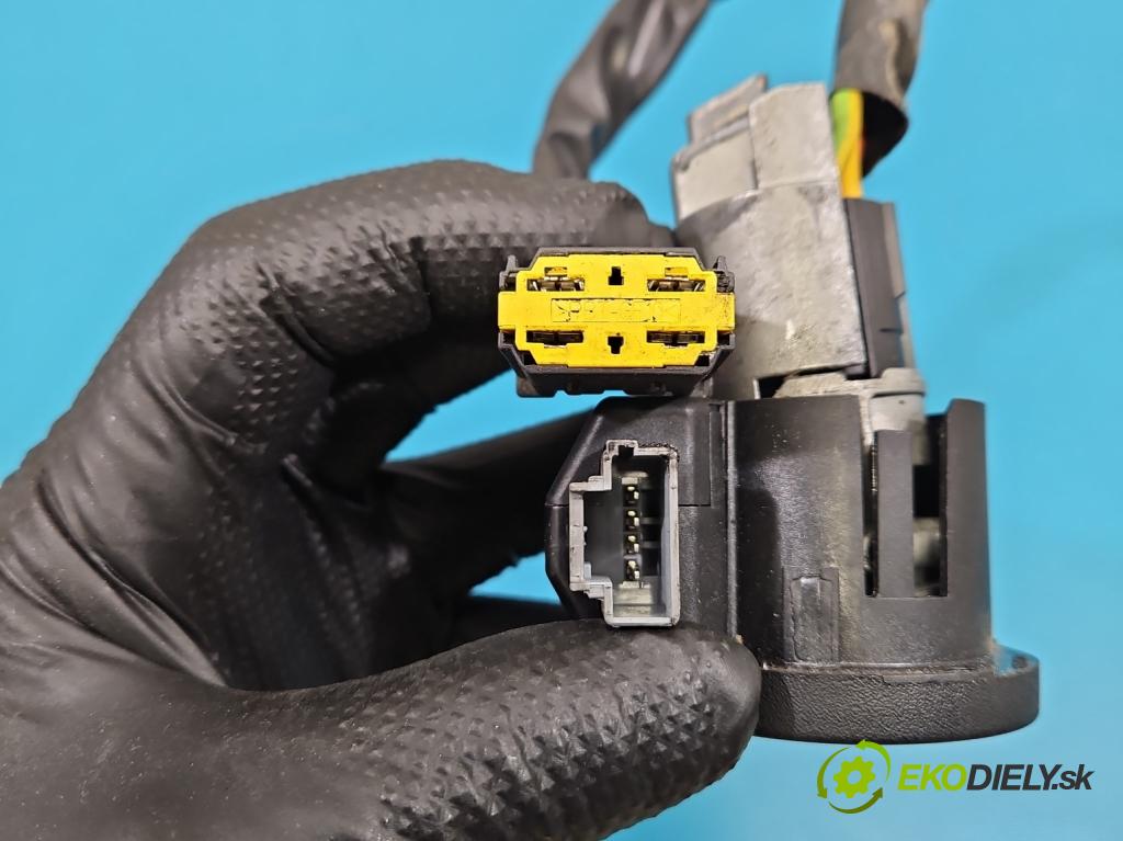 Dacia Logan I 2005-2014 1.4 8V 75 HP manual 55 kW 1390 cm3 4- riadiaca jednotka motora S110140010A