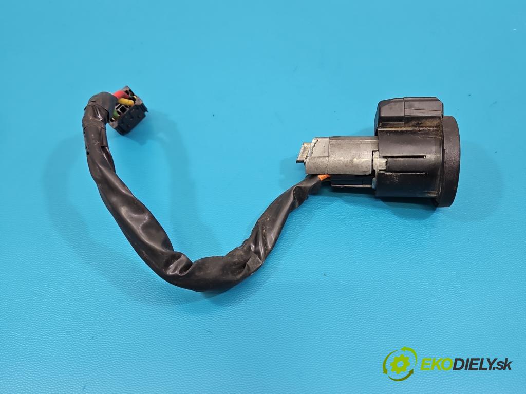 Dacia Logan I 2005-2014 1.4 8V 75 HP manual 55 kW 1390 cm3 4- riadiaca jednotka motora S110140010A