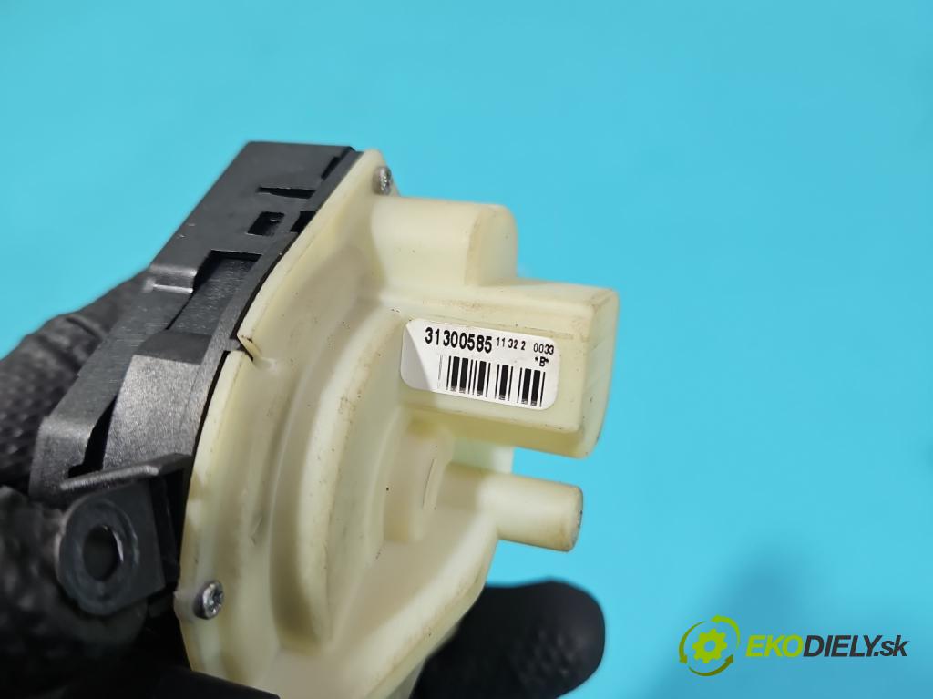 Volvo V50 2.0d 136 HP manual 100 kW 1997 cm3 5- Spínačka 31300585 (Spínacia skrinka)