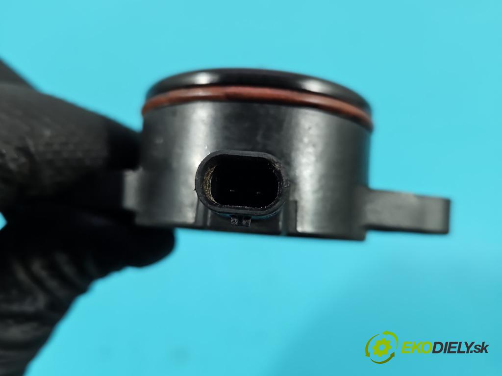 Land rover Discovery Sport 2014-2019 L550 2.0d 150 hp automatic 110 kW 1999 cm3 5- snímač fází vačkový G4D3-6M280-AA