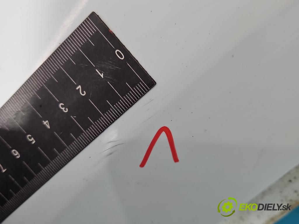 Kia Sportage III 2010-2015 2.0 crdi 136 HP automatic 100 kW 1995 cm3 5- blatník predné ľavý  (Blatník predný ľavý)