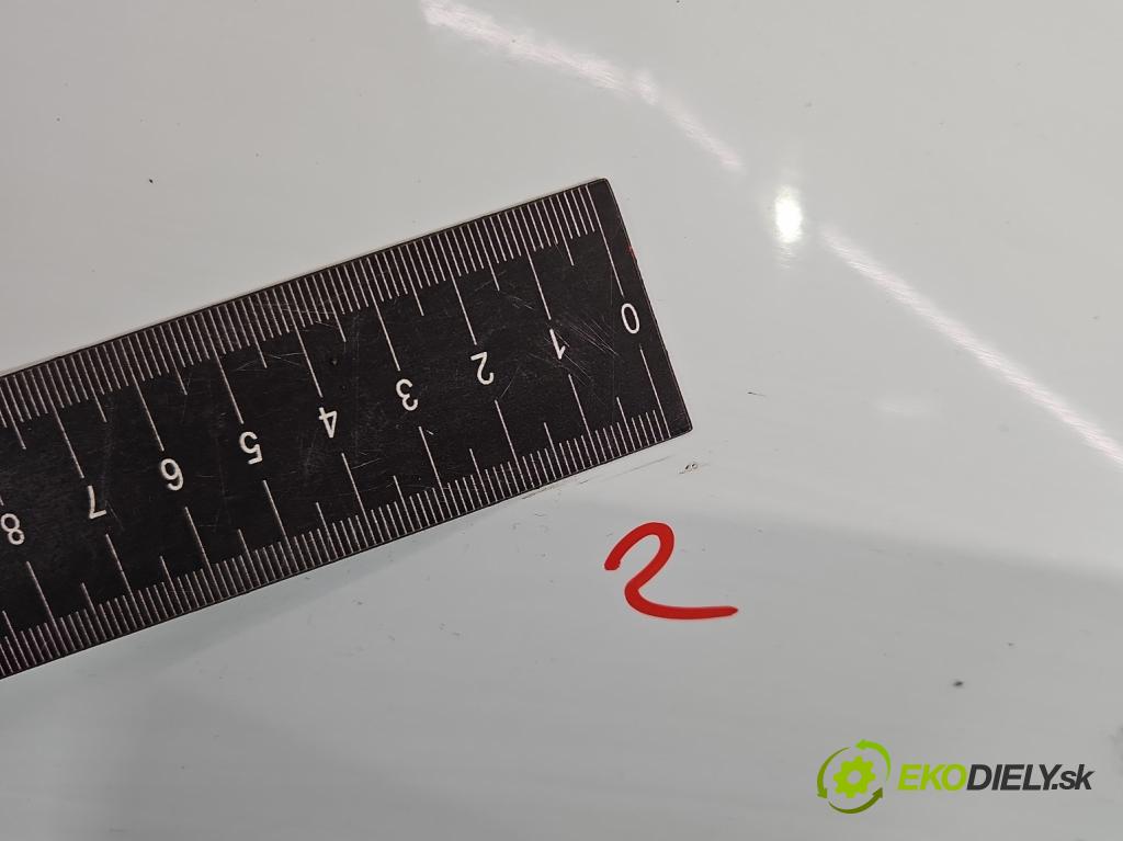 Kia Sportage III 2010-2015 2.0 crdi 136 HP automatic 100 kW 1995 cm3 5- blatník predné pravý  (Kľučka dverí ostatné)