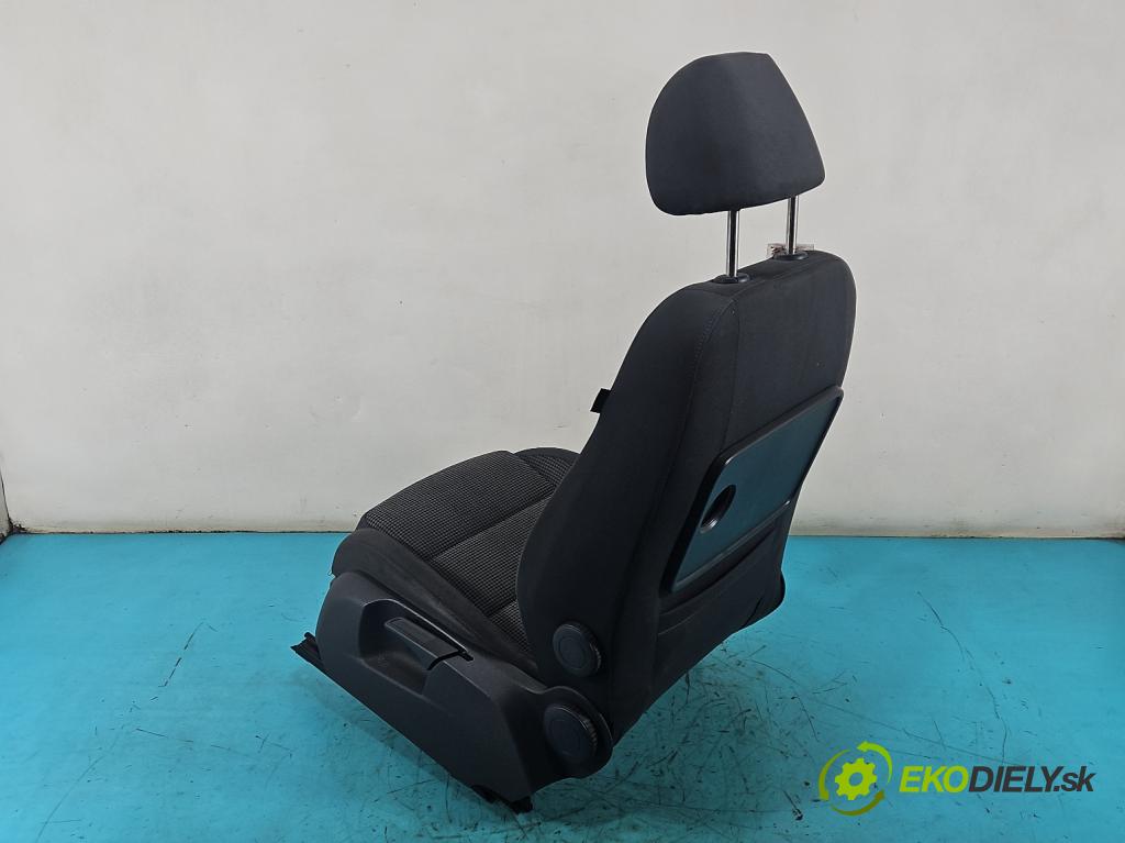 Vw Touran I 2003-2015 2.0 tdi 160 hp manual 118 kW 1968 cm3 5- Sedadlo levý  (Sedadlo)