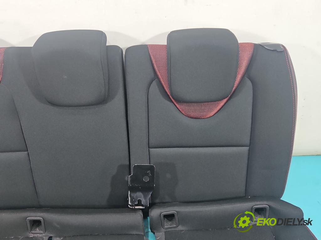 Renault Clio IV 2012-2020 1.2 16V 73 HP manual 54 kW 1149 cm3 5- Pohovka: zadné  (Sedadlo)