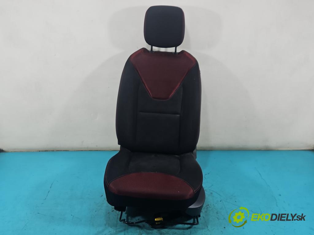 Renault Clio IV 2012-2020 1.2 16V 73 HP manual 54 kW 1149 cm3 5- Sedačka ľavý  (Sedadlo)