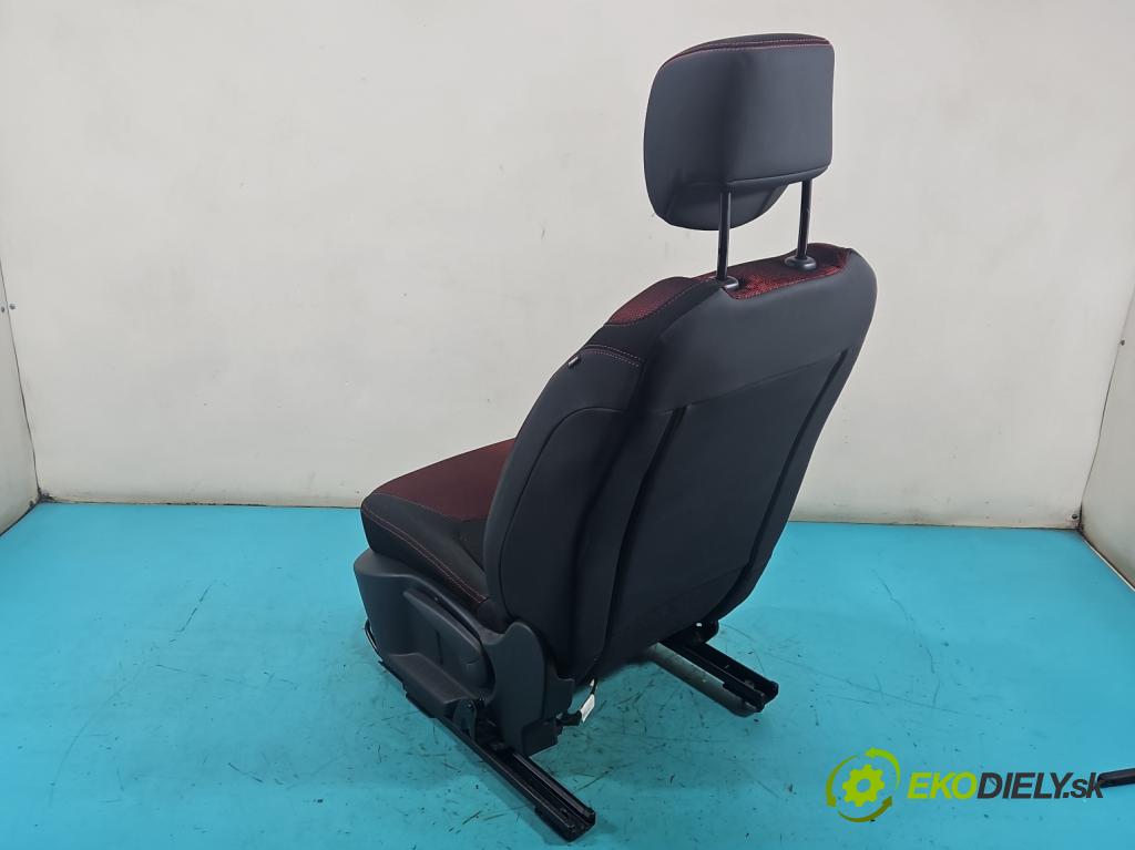 Renault Clio IV 2012-2020 1.2 16V 73 HP manual 54 kW 1149 cm3 5- Sedačka ľavý  (Sedadlo)