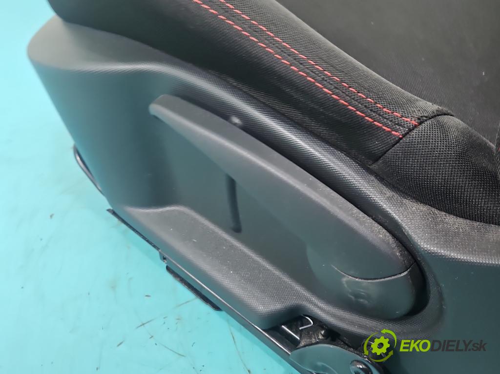 Renault Clio IV 2012-2020 1.2 16V 73 HP manual 54 kW 1149 cm3 5- Sedačka ľavý  (Sedadlo)