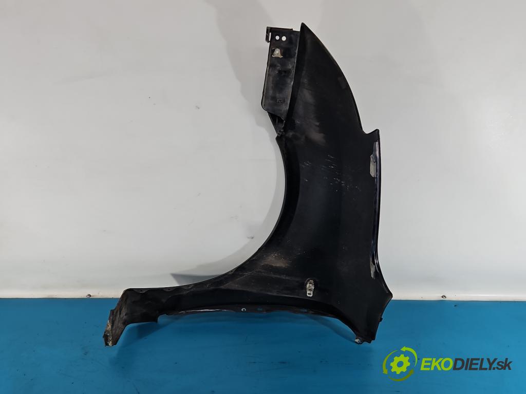 Suzuki Swift Mk6 2005-2010 1.3 16V 92 HP manual 68 kW 1328 cm3 5- blatník predné pravý  (Kľučka dverí ostatné)