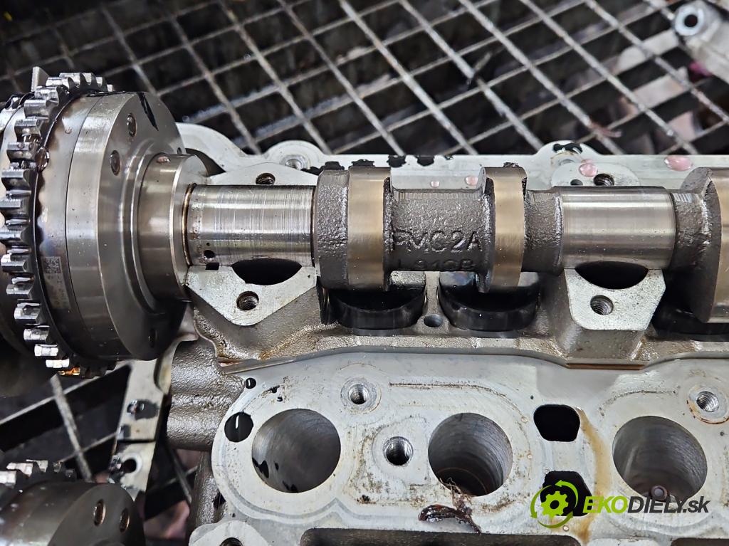 Jaguar XF II X260 2015- 3.0 V6 340KM automatic 250 kW 2995 cm3 4- hlava motoru PBDX23-6C064-AB